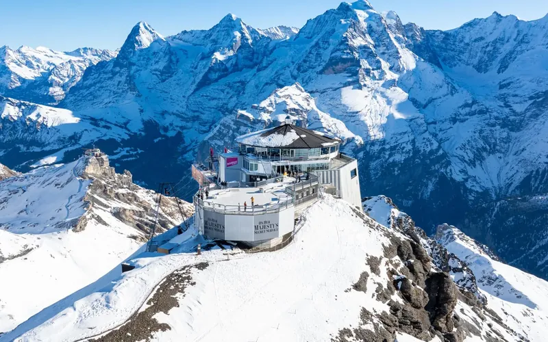 June in the Lauterbrunnen valley: high trails open
